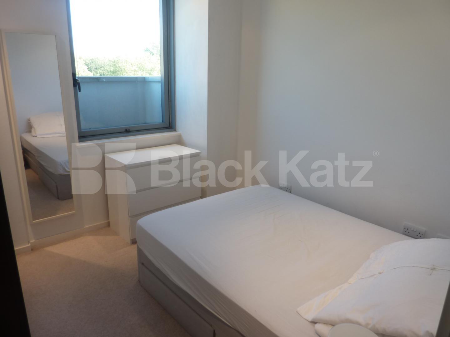 			NEW INSTRUCTION!, 2 Bedroom, 1 bath, 1 reception Flat			 The Pad, Holloway Road, HOLLOWAY